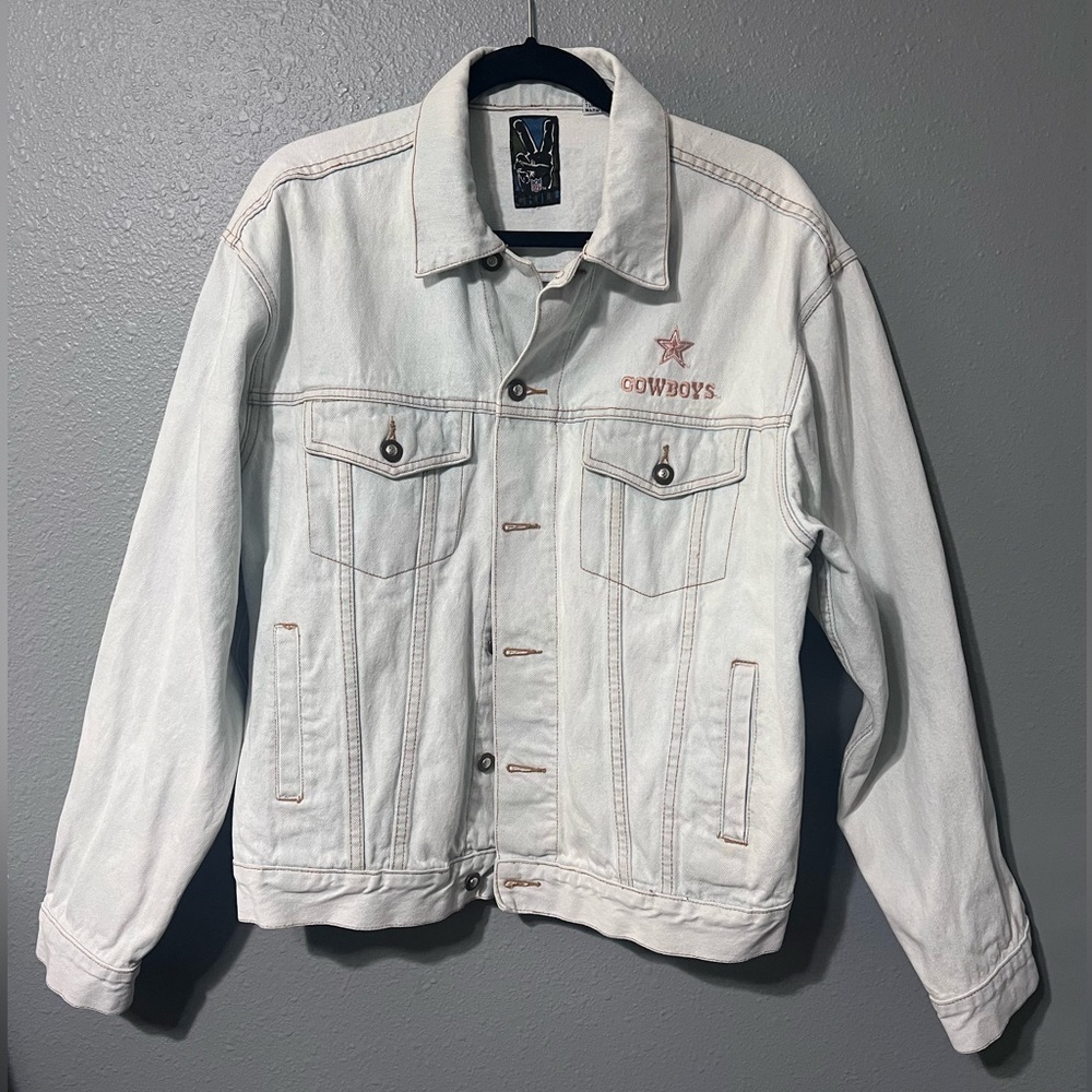 VNTG NFL Sports Dallas Cowboys Denim Jean Jacket Light Wash 100% Cotton Sz LG